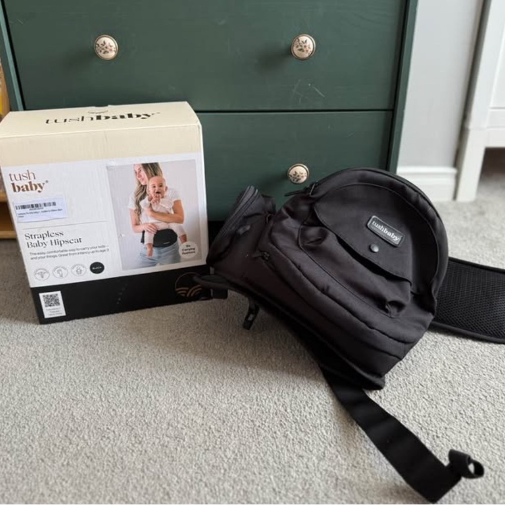 Tushbaby Black Strapless Baby Hipseat